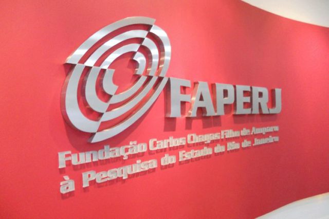 https://sab-astro.org.br/wp-content/uploads/2024/10/faperj_logo_parede_foto_0.jpg